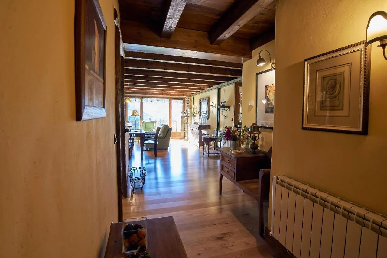 Apartamentos Solsalient Vilach  0*,